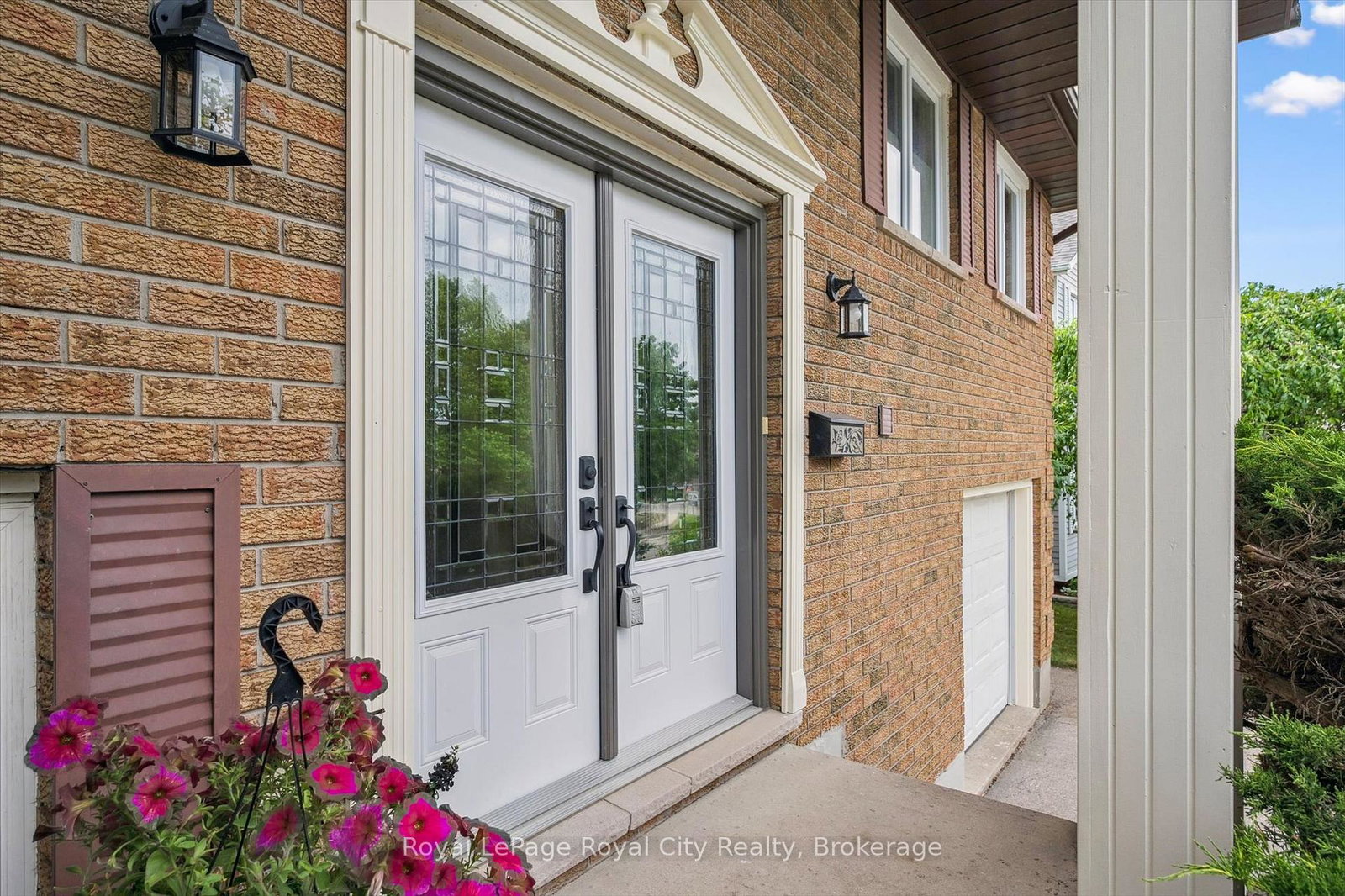 9-dunhill-crescent-guelph-ontario-x12366739