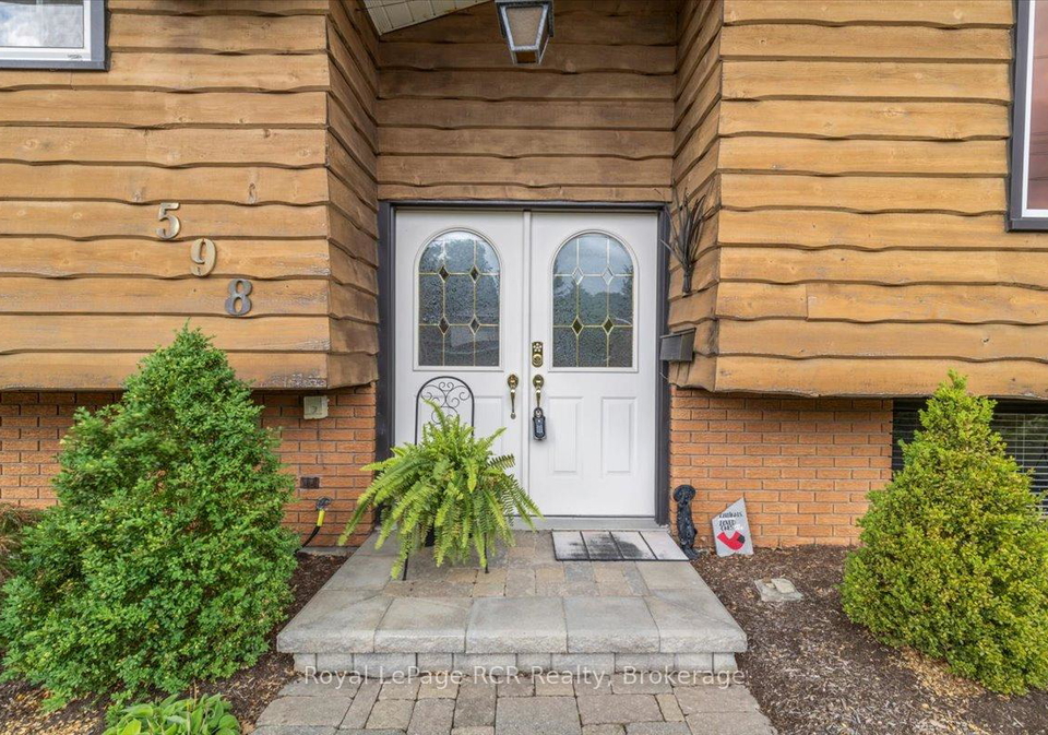 598-19th-avenue-hanover-ontario-x12366927