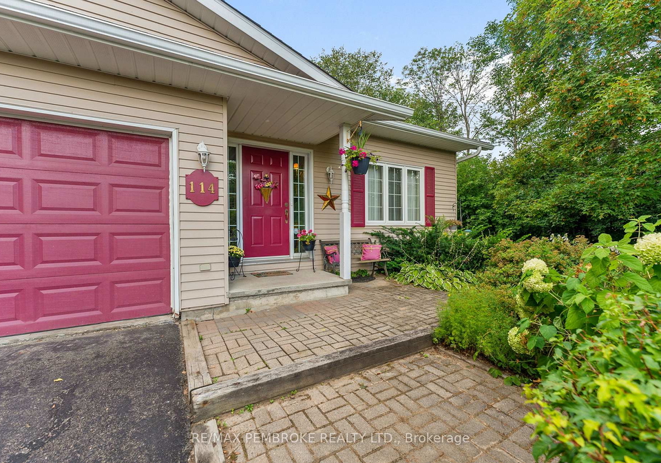 114-stoneyfield-road-laurentian-valley-ontario-x12367015