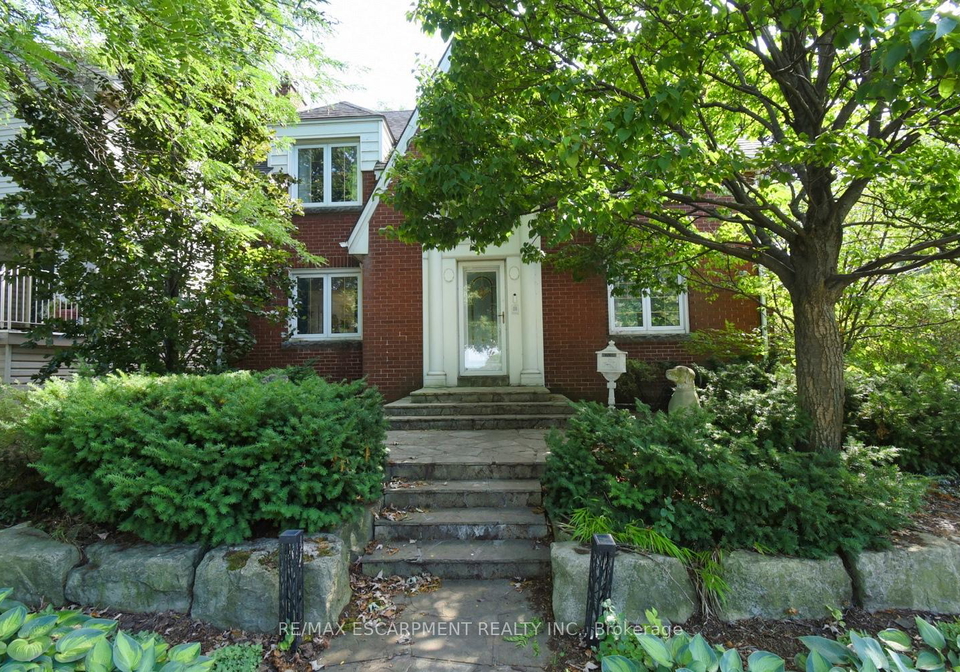 200-concession-street-hamilton-ontario-x12367117