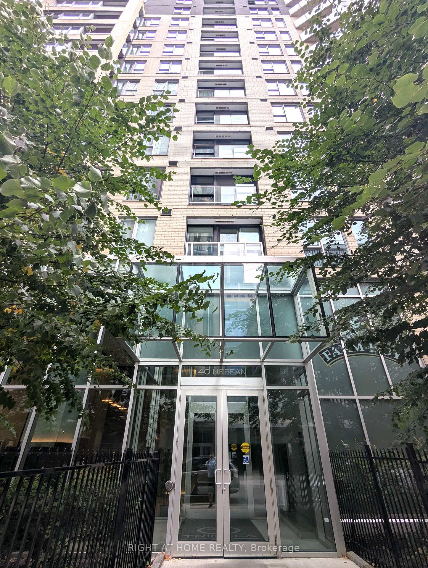 40-nepean-street-ottawa-ontario-x12367134