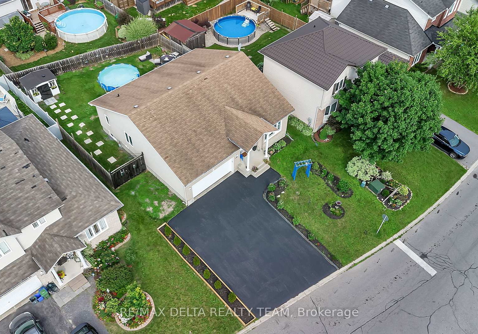 400-centenaire-street-russell-ontario-x12367168