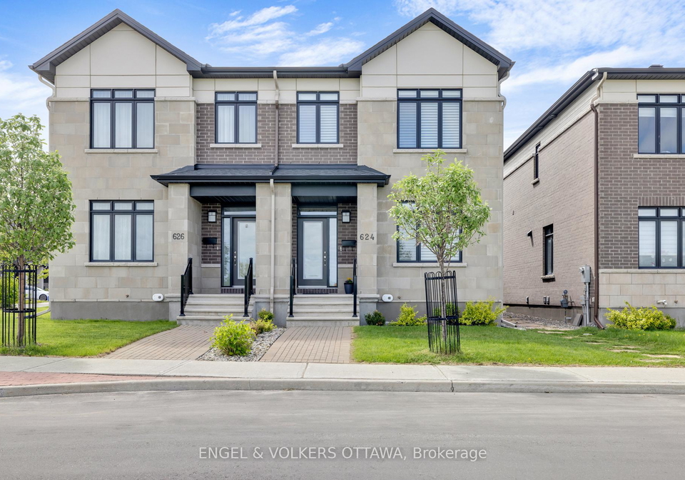 624-mikinak-road-ottawa-ontario-x12367177