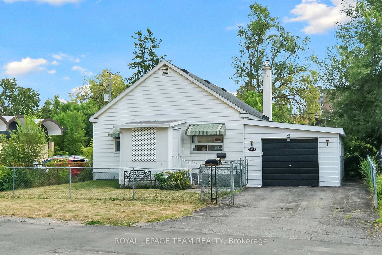 1424-rosenthal-avenue-ottawa-ontario-x12367335