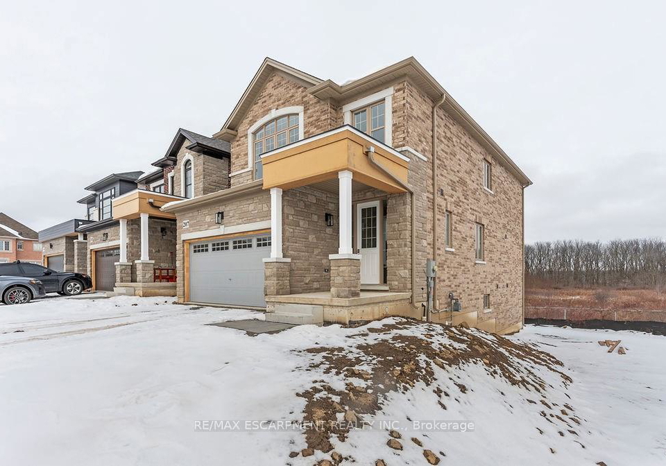 207-alessio-drive-hamilton-ontario-x12367425
