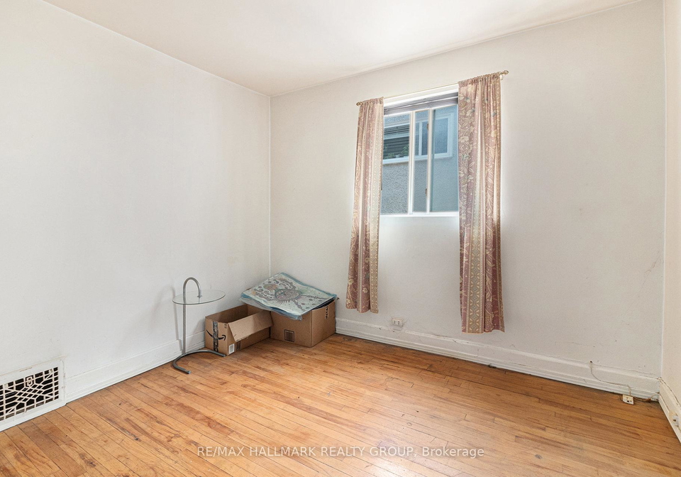 76-barrette-street-ottawa-ontario-x12367433