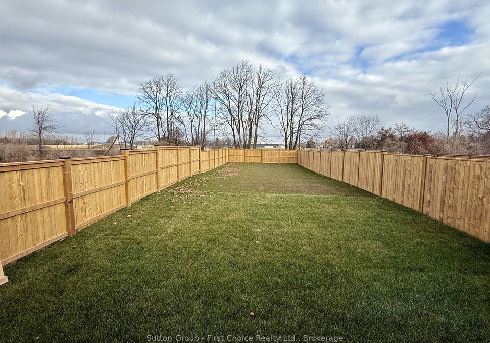 93-kenton-street-west-perth-ontario-x12367461