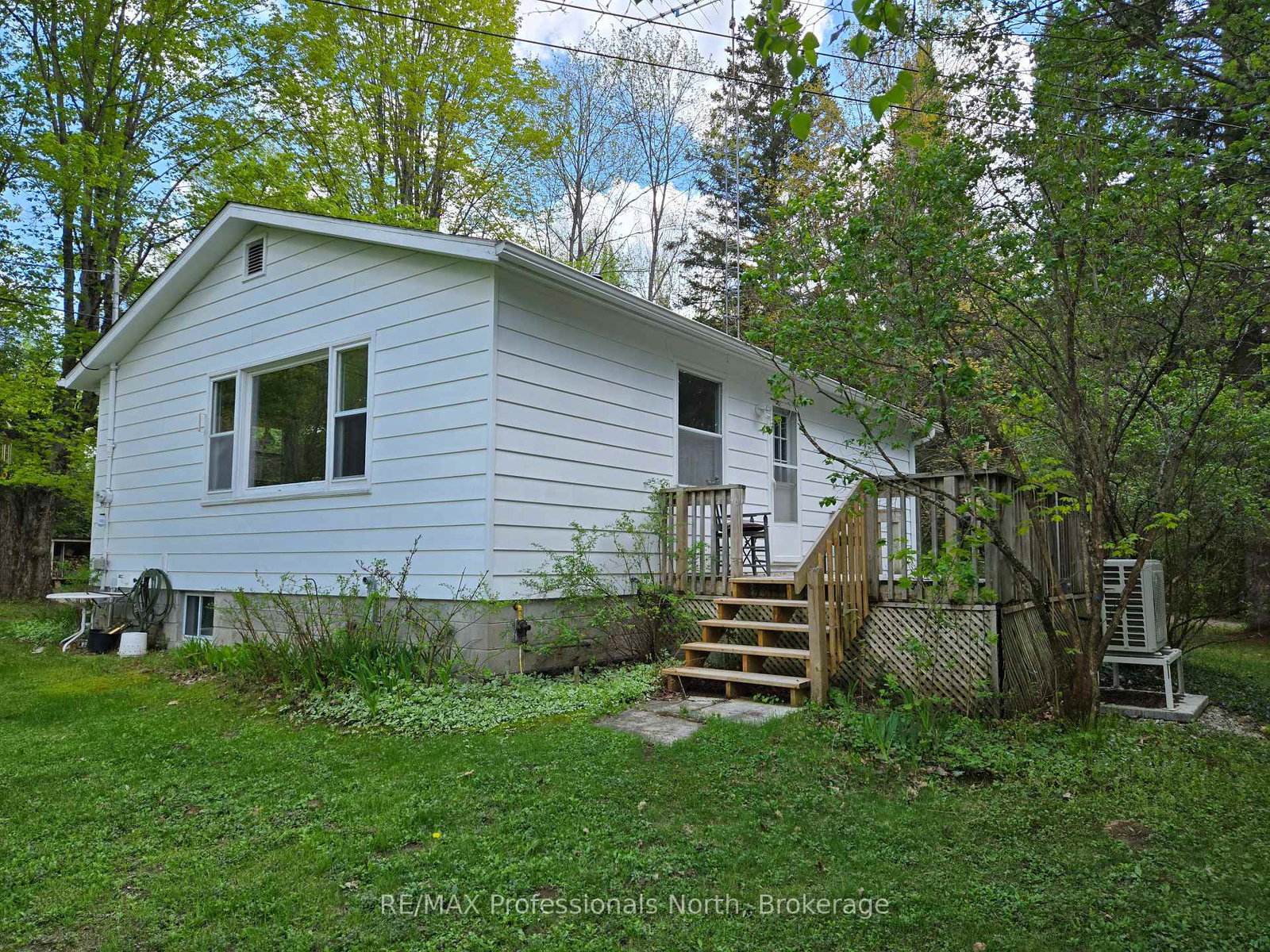 1010-sturgeon-drive-minden-hills-ontario-x12367553