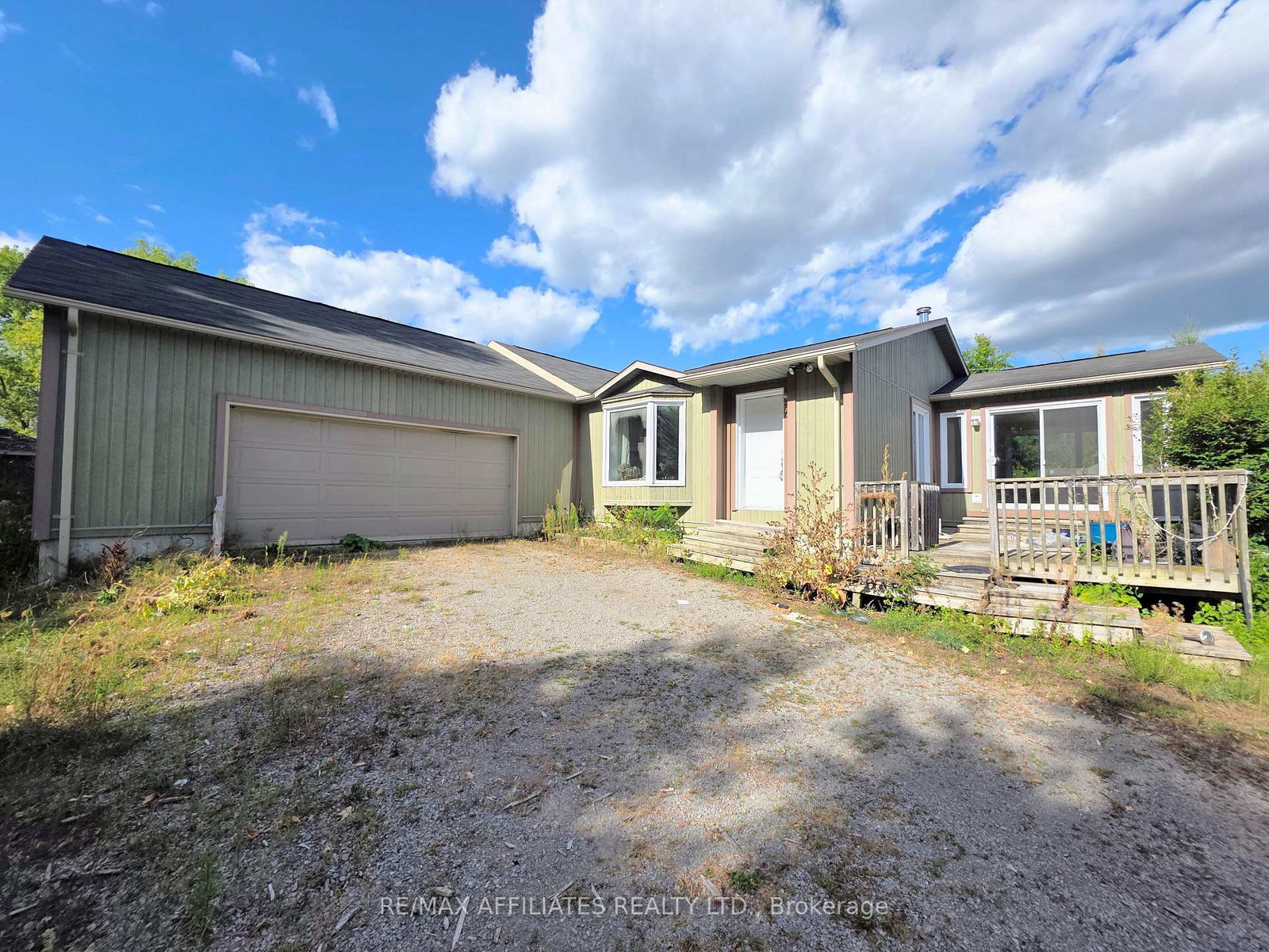 422-kitley-line-3-road-elizabethtown-kitley-ontario-x12367575