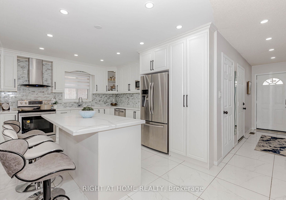 31-massena-drive-hamilton-ontario-x12367710