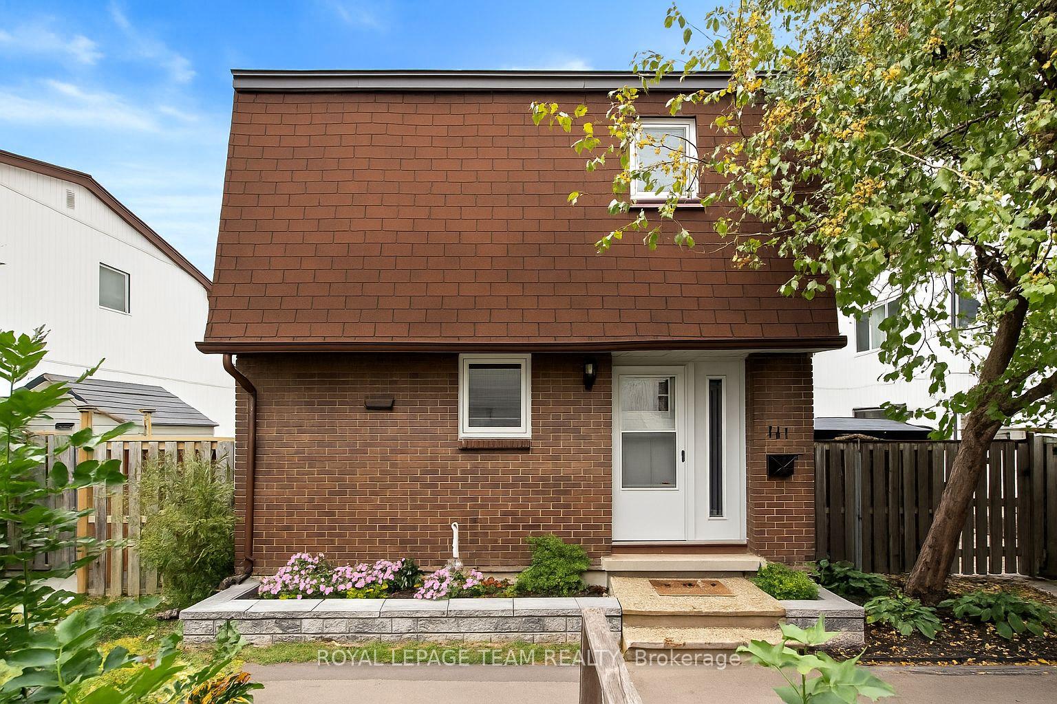 2166-loyola-avenue-ottawa-ontario-x12367943