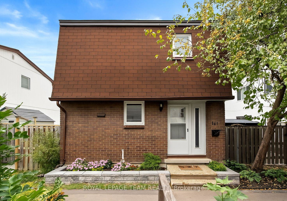 2166-loyola-avenue-ottawa-ontario-x12367943