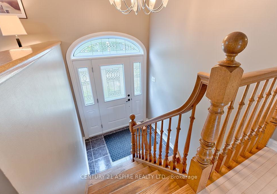 39-sufian-street-laurentian-valley-ontario-x12368066