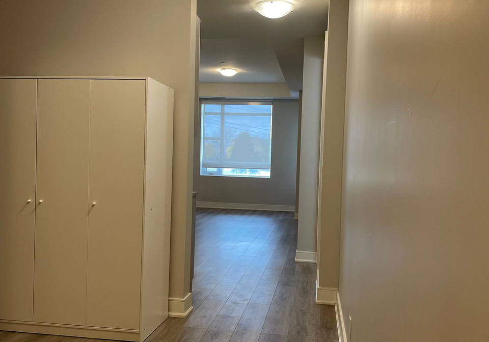 150-main-street-w-hamilton-ontario-x12368148