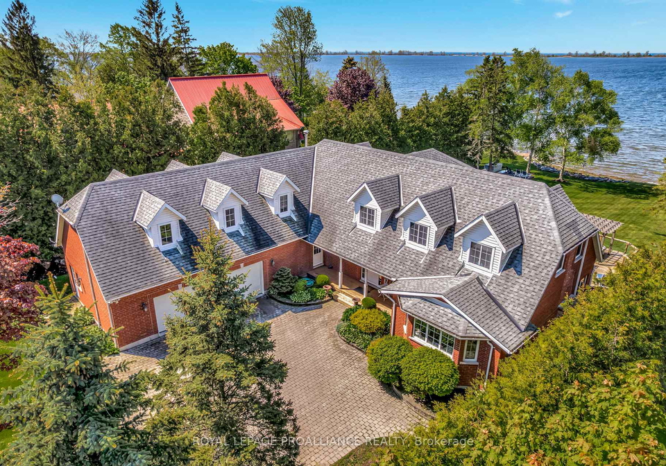 23-quigg-lane-prince-edward-county-ontario-x12368182