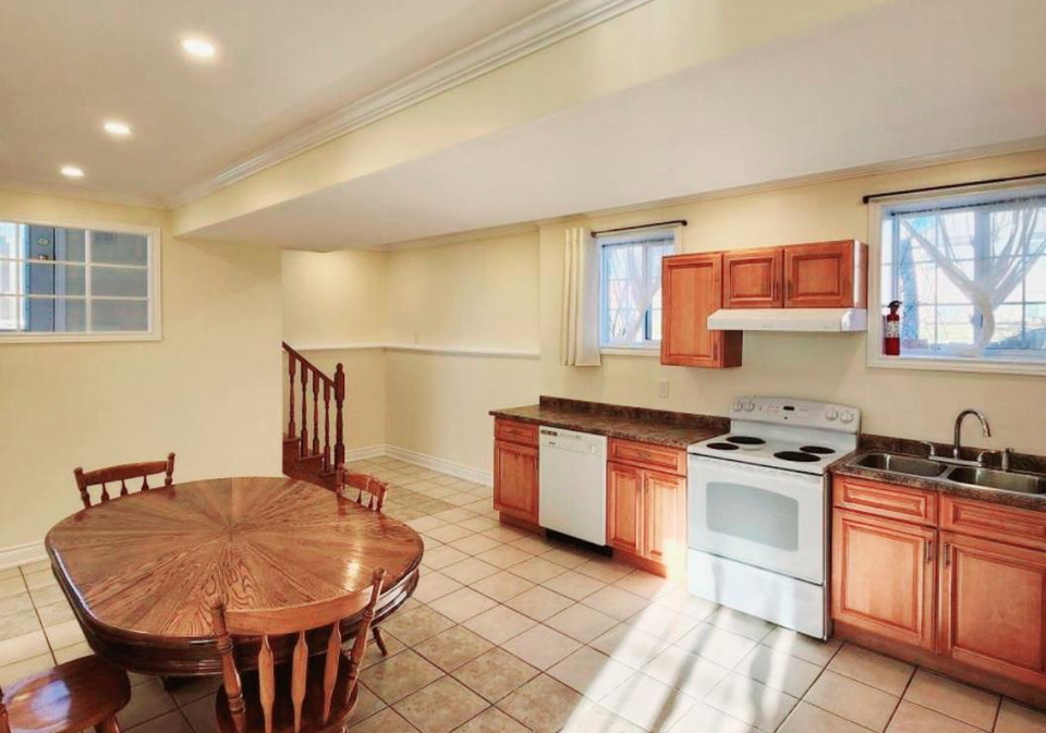 4725-belfast-avenue-niagara-falls-ontario-x12368223