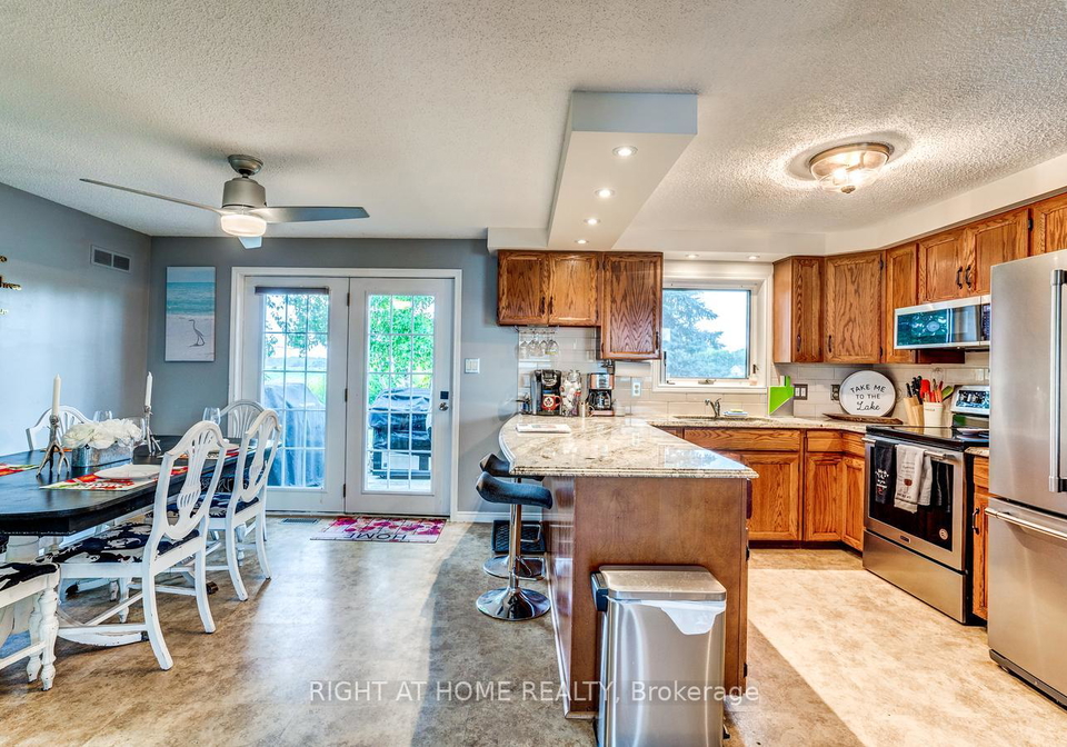 138-starr-boulevard-kawartha-lakes-ontario-x12368504