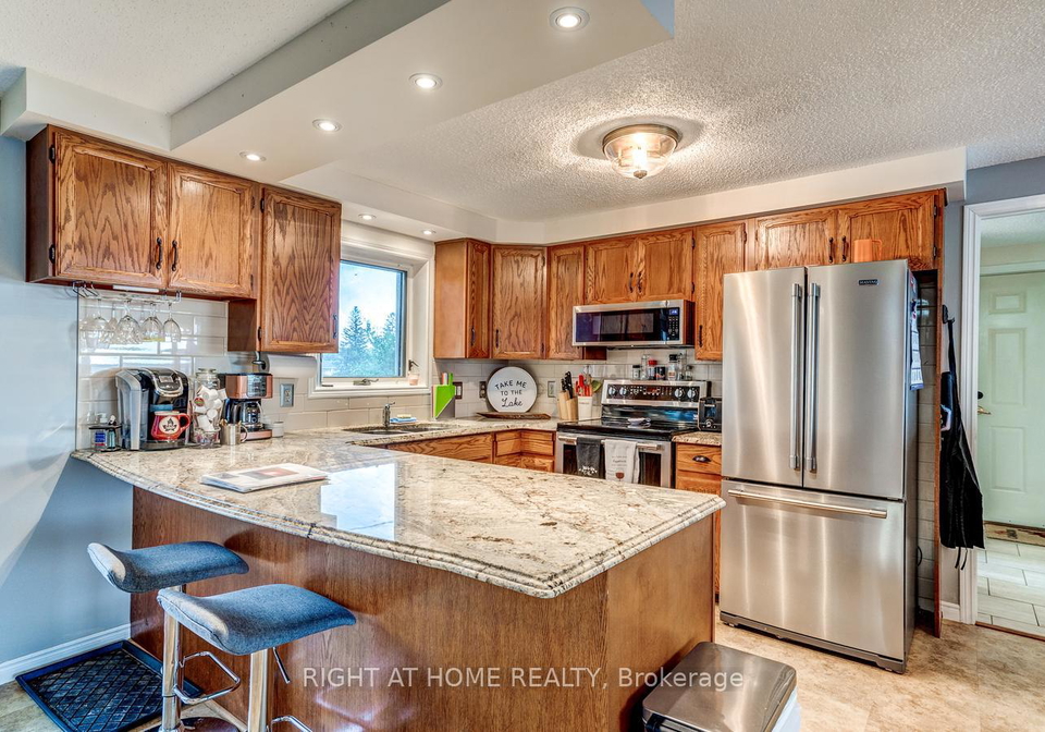 138-starr-boulevard-kawartha-lakes-ontario-x12368504