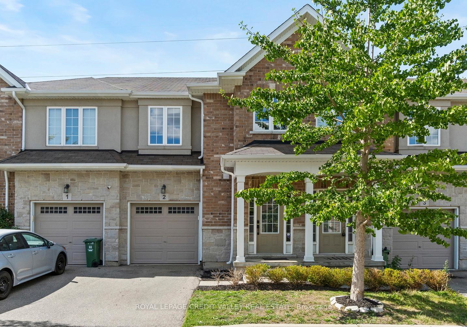 90-raymond-road-hamilton-ontario-x12368546