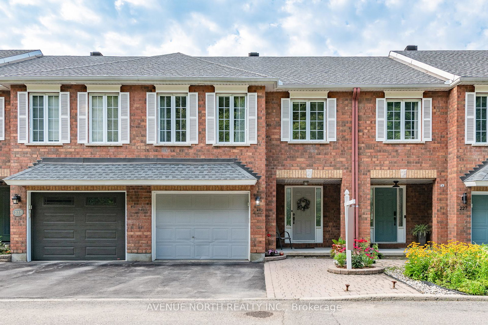 225-gladeview-private-ottawa-ontario-x12368607