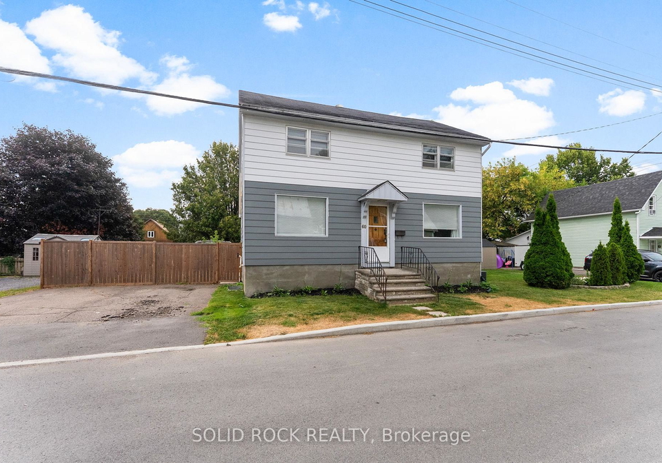 60-hugh-street-s-arnprior-ontario-x12368764
