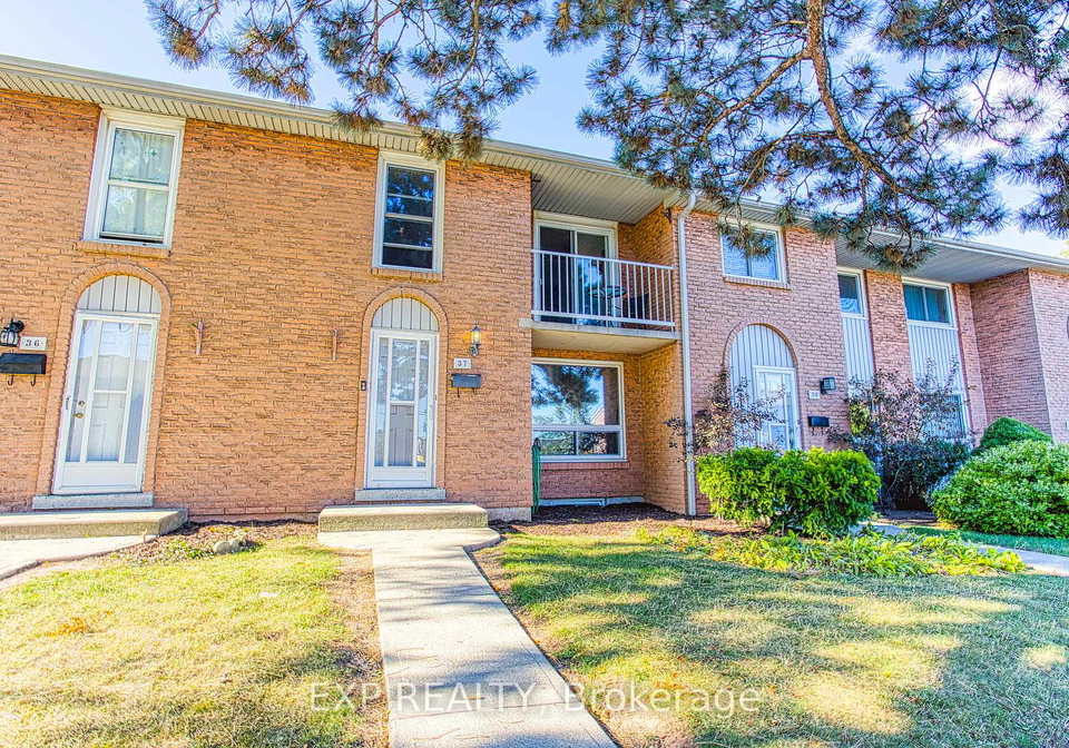 151-gateshead-crescent-hamilton-ontario-x12368833