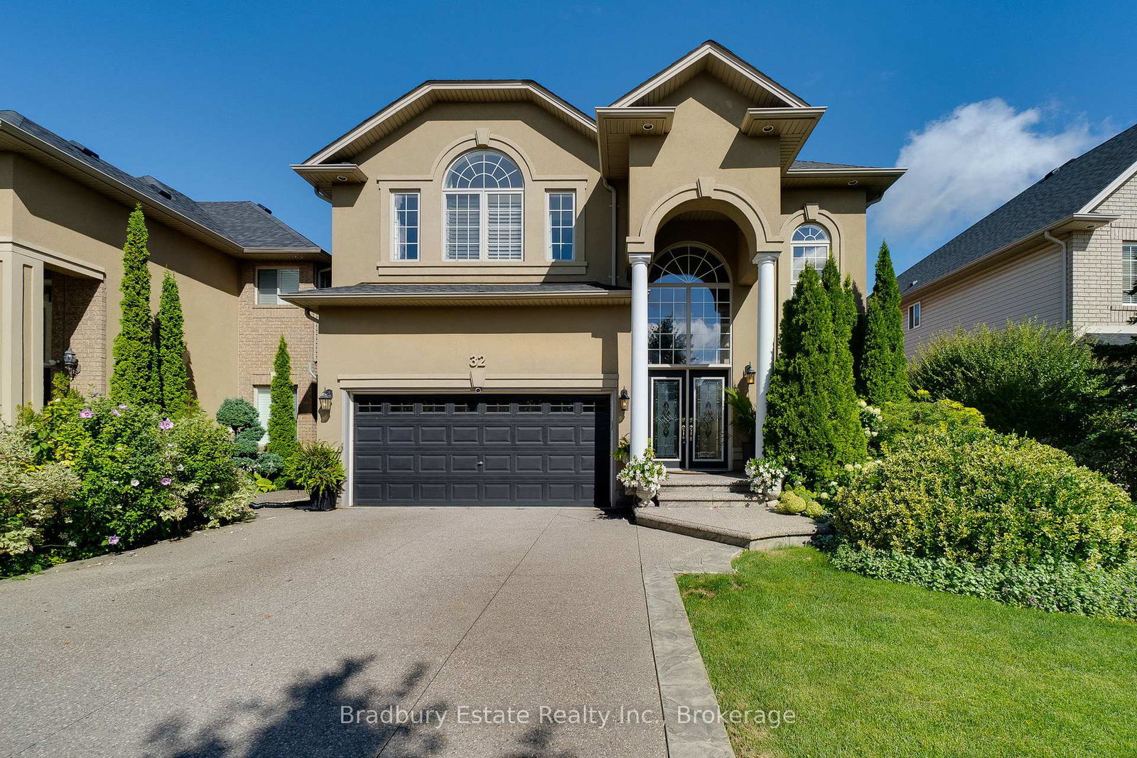 32-chambers-drive-hamilton-ontario-x12368847
