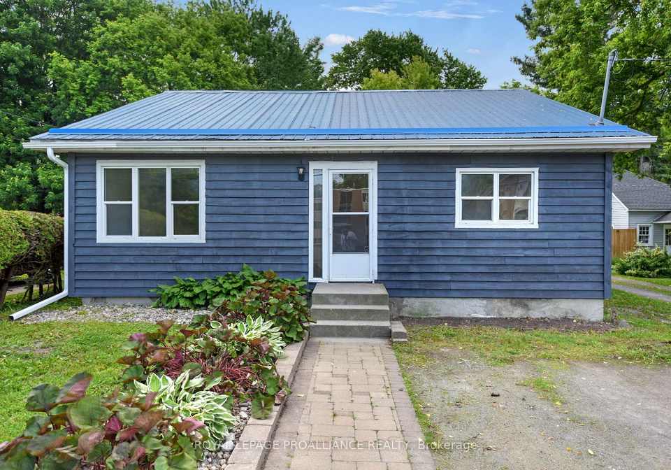 11-broadway-avenue-brockville-ontario-x12368971
