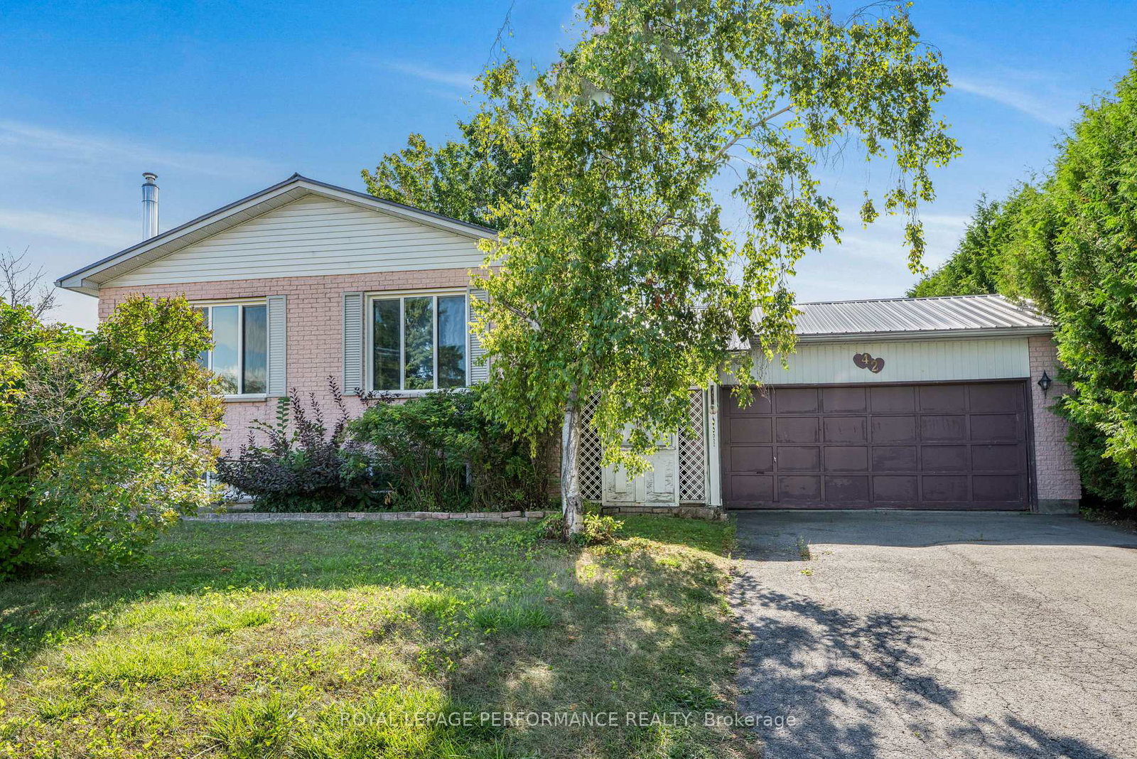 42-chateau-crescent-russell-ontario-x12369179