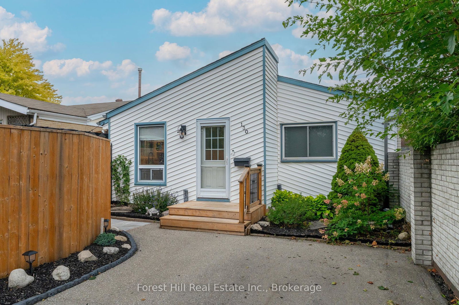 130-pepperwood-crescent-kitchener-ontario-x12369219
