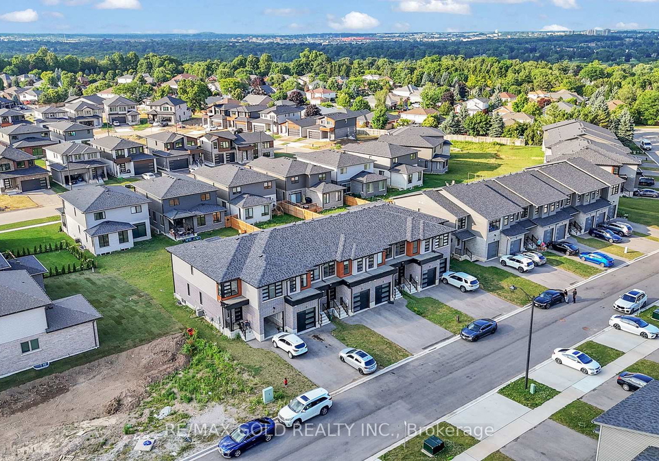50-wilkinson-avenue-cambridge-ontario-x12369293