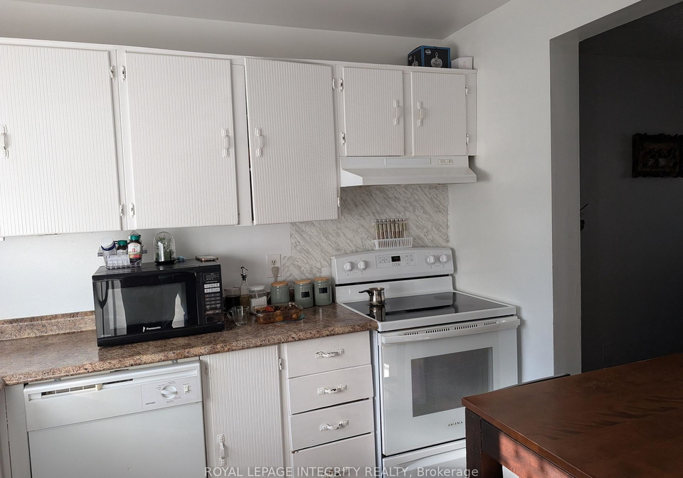 1721-dondale-street-ottawa-ontario-x12369309