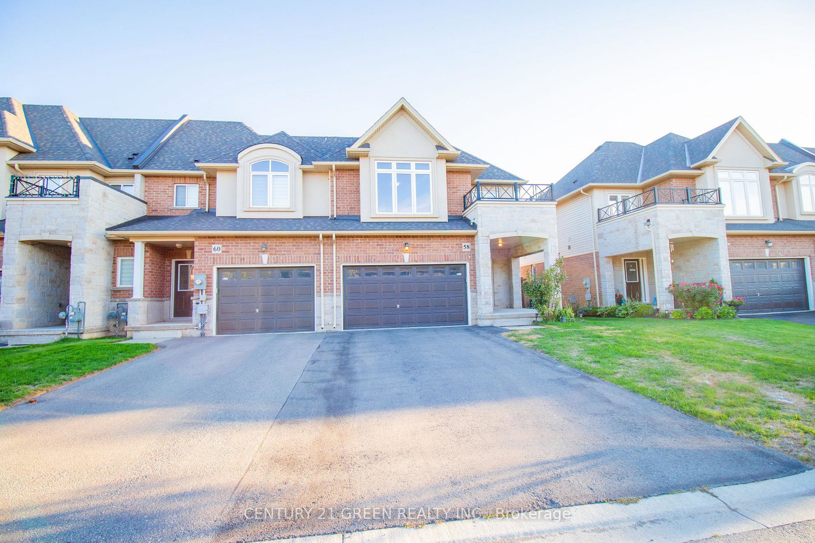 58-pinot-crescent-hamilton-ontario-x12369354
