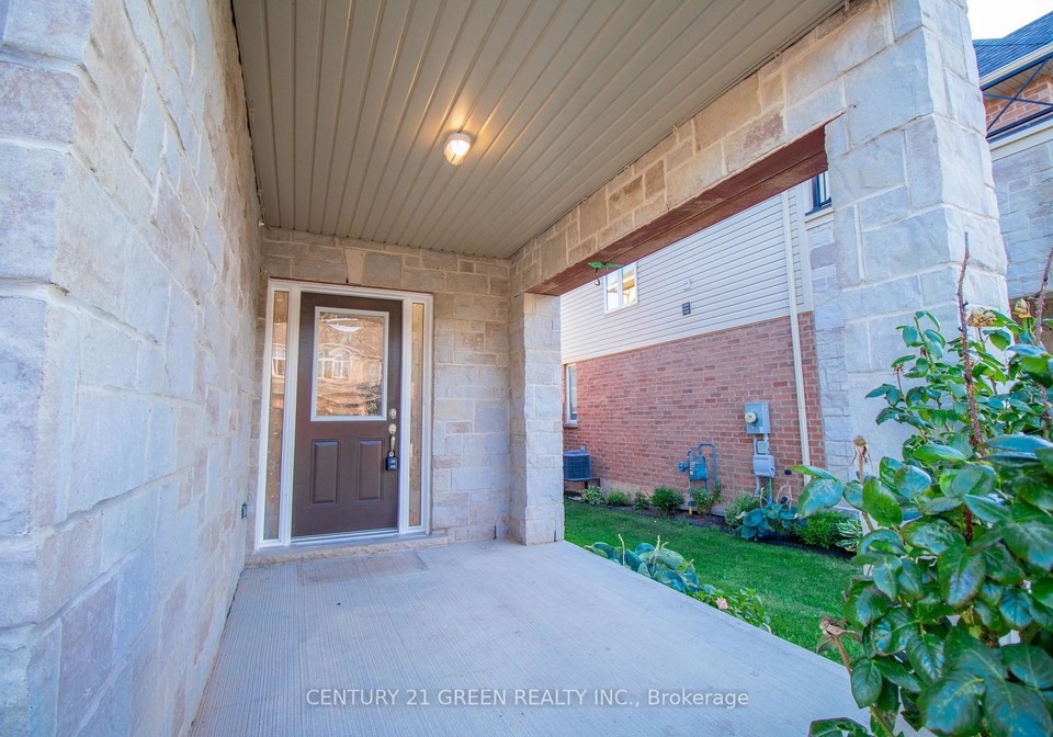 58-pinot-crescent-hamilton-ontario-x12369354
