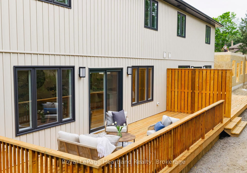 20-roberts-street-huron-east-ontario-x12369407