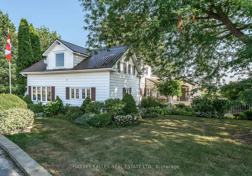 13667-loyalist-parkway-prince-edward-county-ontario-x12369439