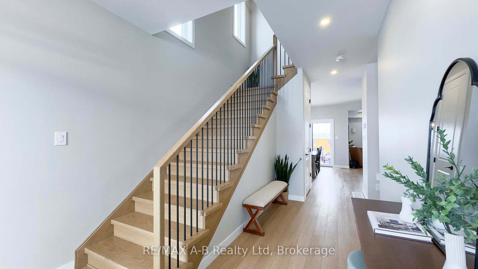 99-clayton-street-west-perth-ontario-x12369501
