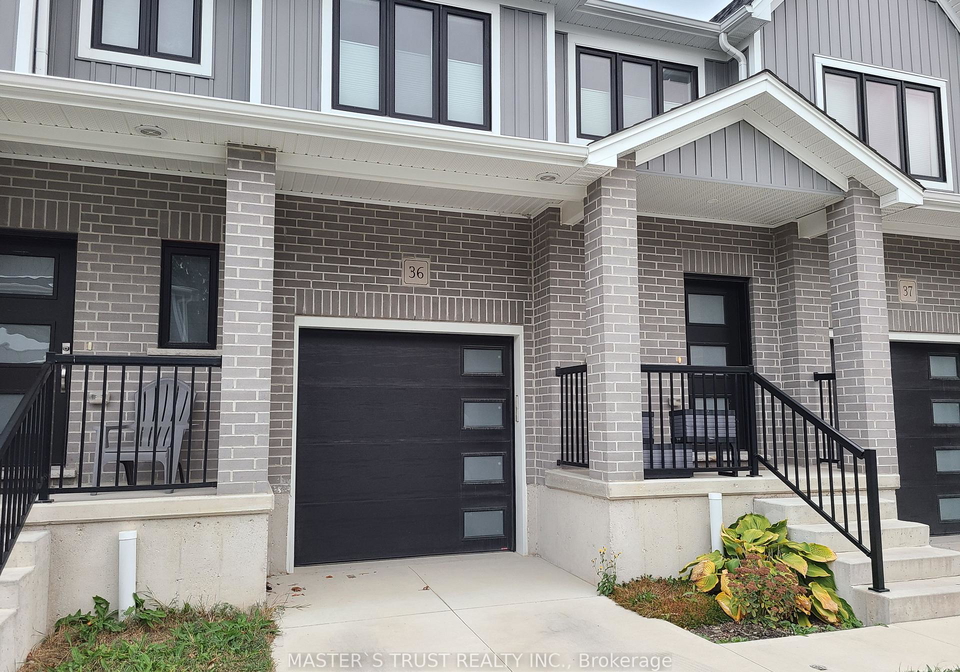 1-miller-drive-lucan-biddulph-ontario-x12369598