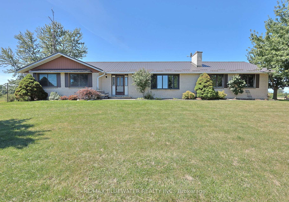 7963-rawlings-road-lambton-shores-ontario-x12369659