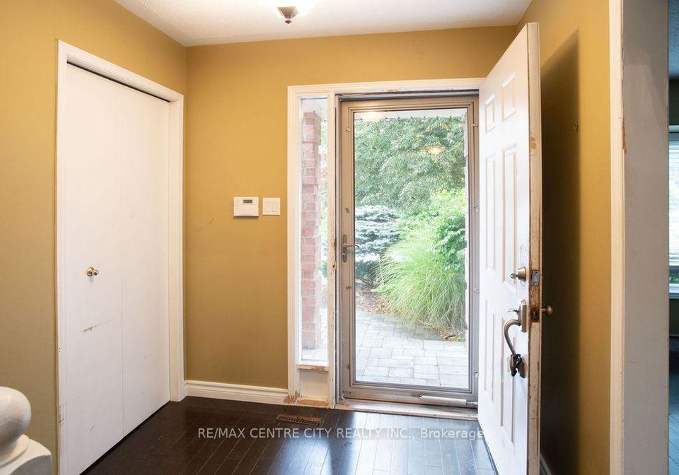 31-colonial-crescent-london-north-ontario-x12369666