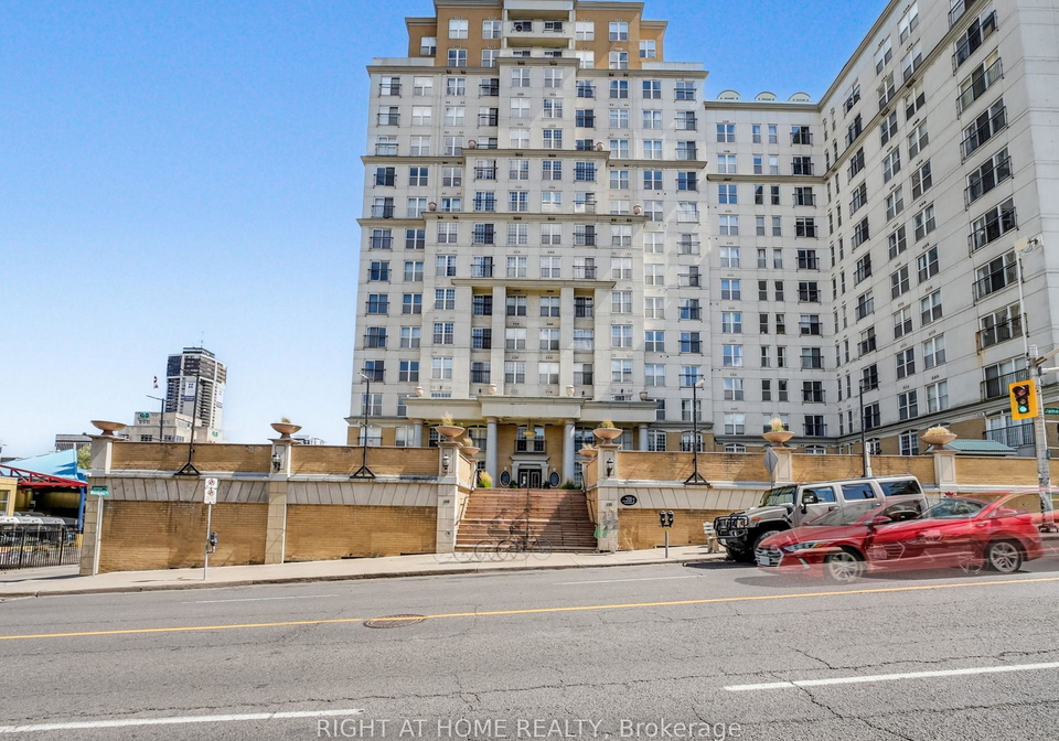 135-james-street-hamilton-ontario-x12369669