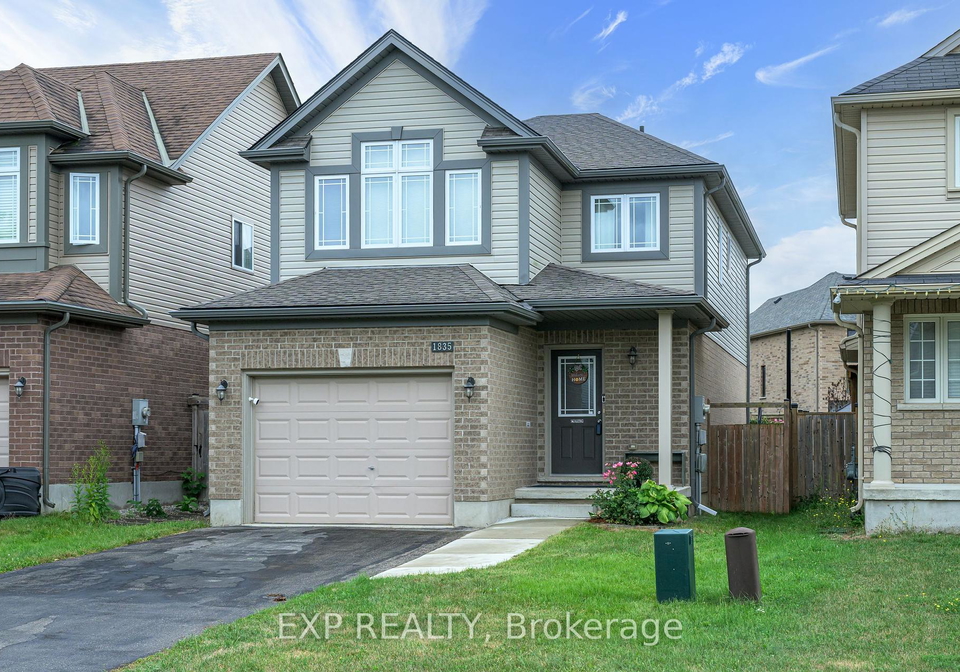 1835-reilly-walk-london-north-ontario-x12369749