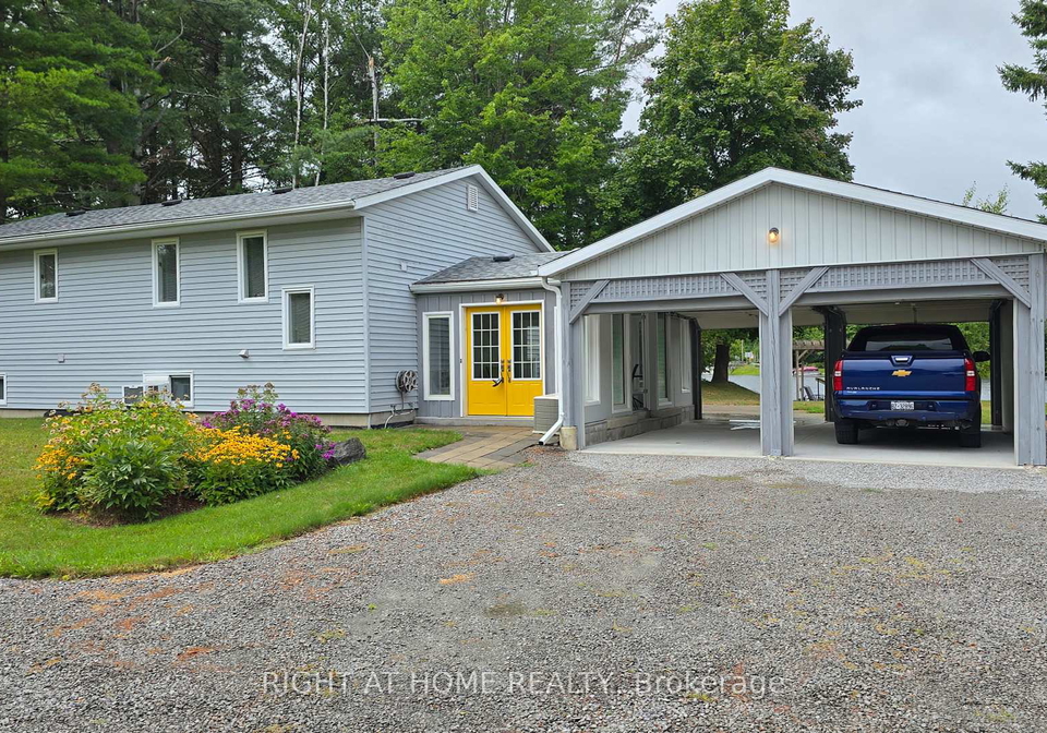 31-portage-road-kawartha-lakes-ontario-x12369783