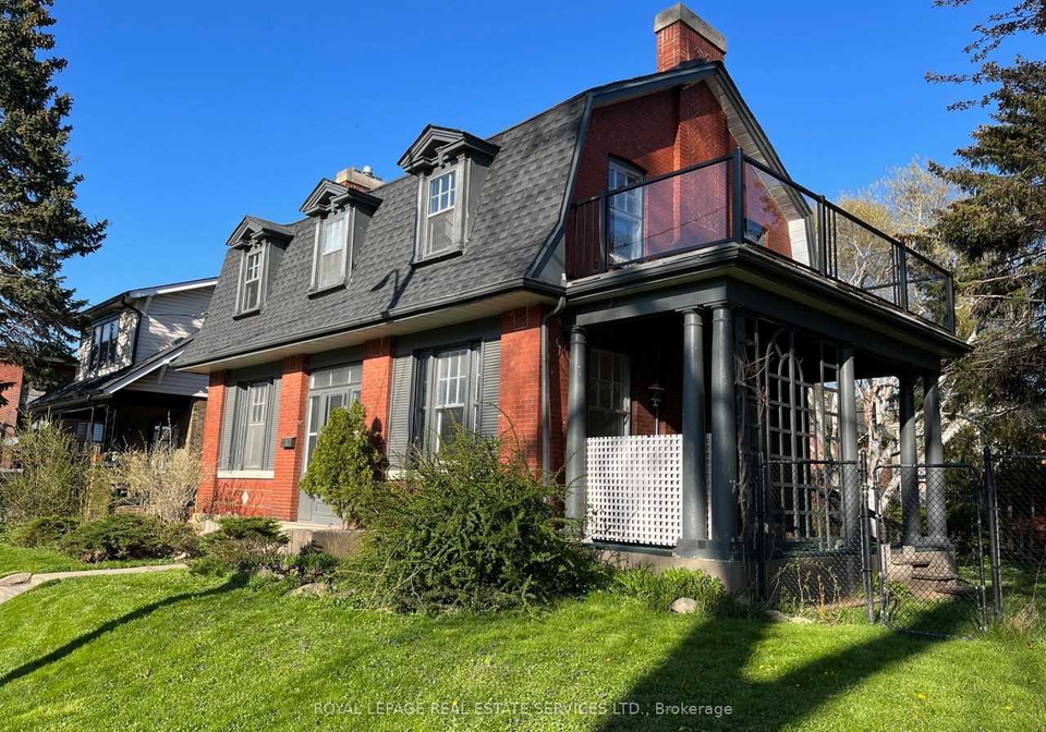 17-leinster-avenue-s-hamilton-ontario-x12369796