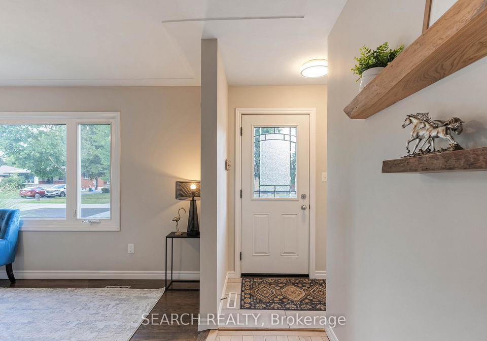 82-southmoor-drive-kitchener-ontario-x12369906