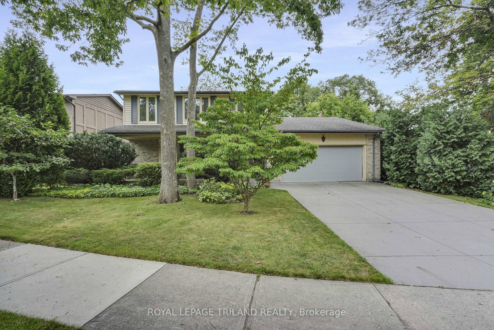 12-kinnear-crescent-london-south-ontario-x12369990