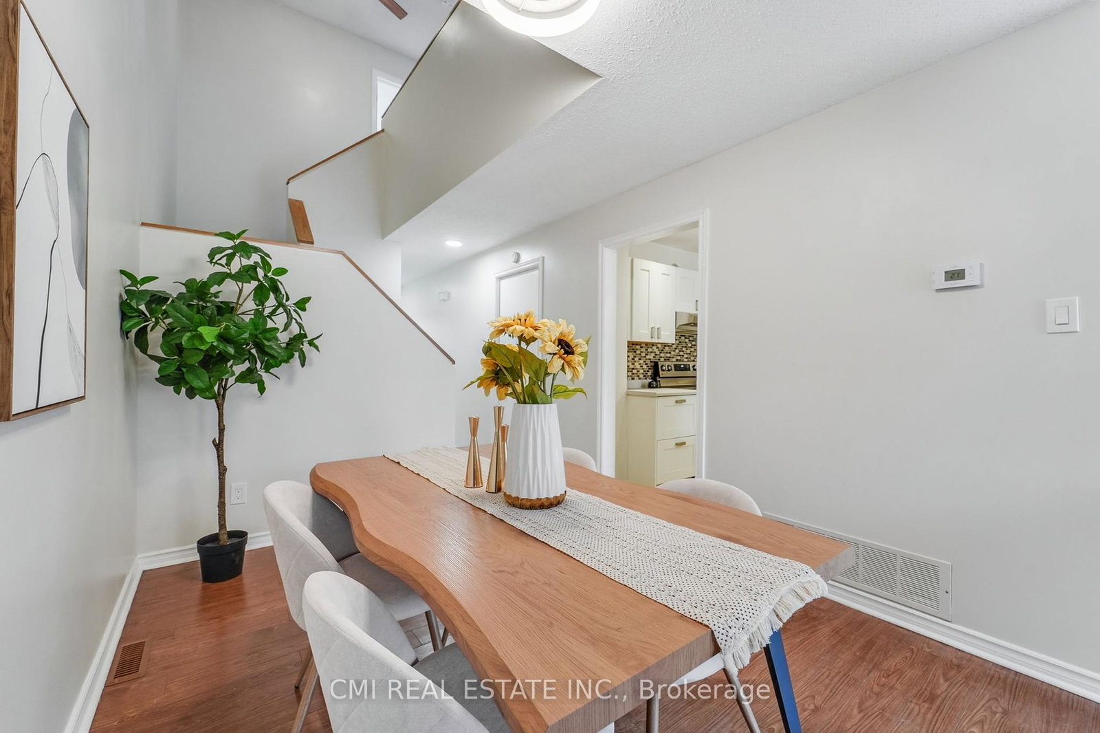 495-sidney-drive-ottawa-ontario-x12370099