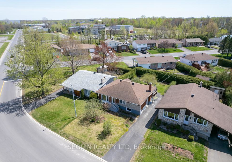 740-cecile-boulevard-hawkesbury-ontario-x12370109