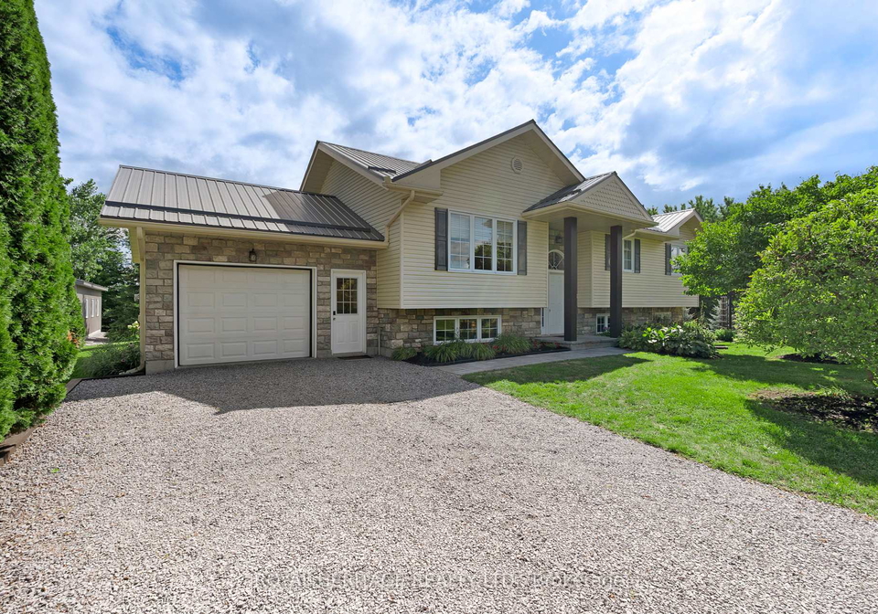 108-beach-road-kawartha-lakes-ontario-x12370125