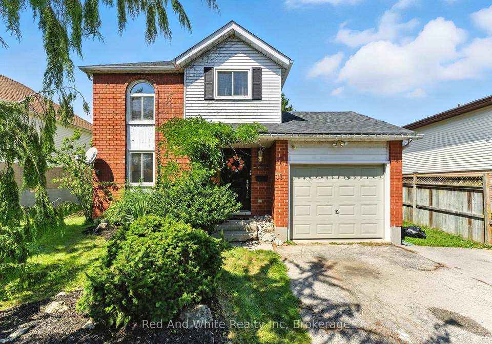 11-hurbert-court-cambridge-ontario-x12370253